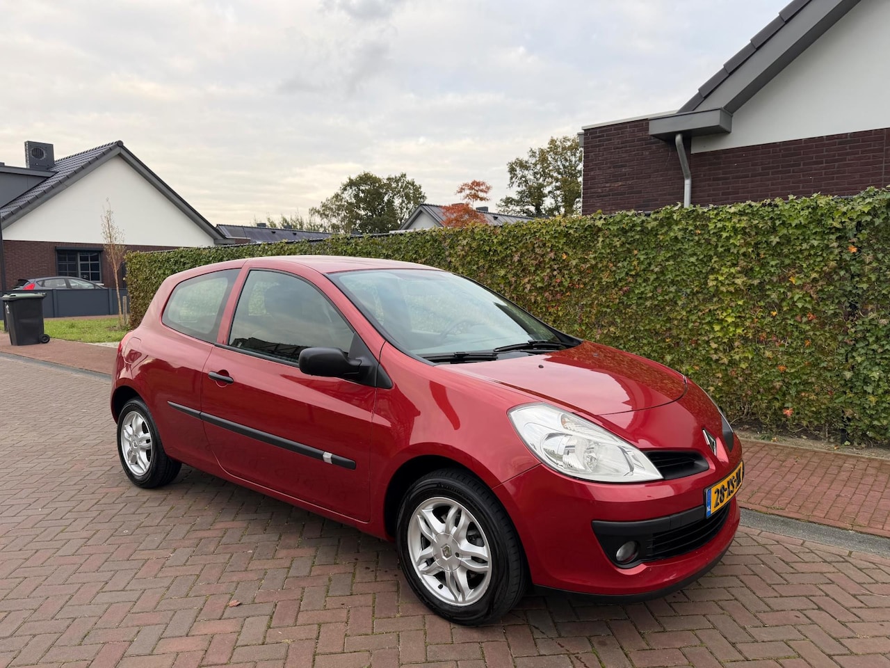 Renault Clio - 1.2 TCE Business Line 2007 Airco - AutoWereld.nl