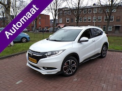 Honda HR-V - 1.5 i-VTEC Executive AUTOMAAT PANORAMADAK NAVI TEL CRUISECON