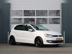 Volkswagen Polo - 1.2 TSI Highline DSG 5-Deurs Clima/Cruise/Panodak/Xenon/PDC/LED/Navi/Bluetooth/RadioCD.AUX