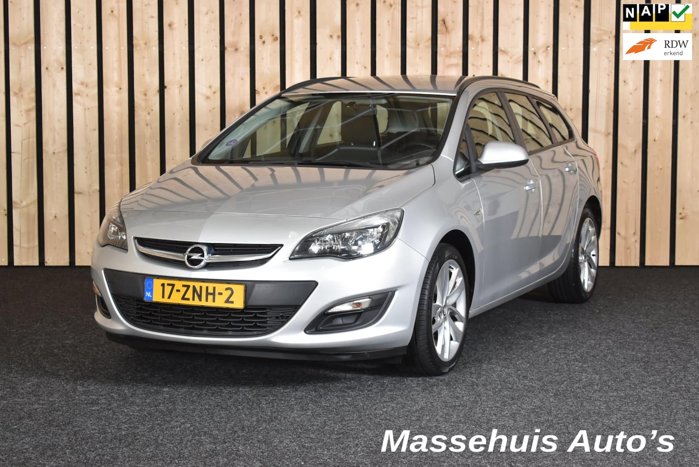 Opel Astra Sports Tourer - 1.4 Business + Trekhaak Navi Clima Cruise PDC 18" Nwe APK - AutoWereld.nl