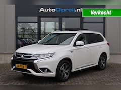 Mitsubishi Outlander - 2.0 PHEV Prestige AWD NAVI, Clima, NAVI, Camera, Trekhaak, Schuif/kanteldak