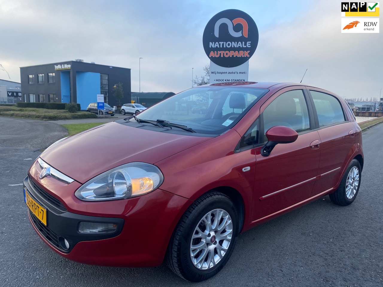 Fiat Punto Evo - 2011 * 1.3 M-Jet Dynamic * APK * EURO 5 * - AutoWereld.nl