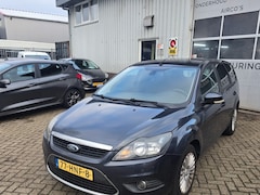 Ford Focus - 1.6 titanium station android radio