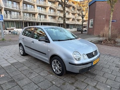 Volkswagen Polo - 1.4-16V 5drs APK 07-2026 Airco Trekhaak