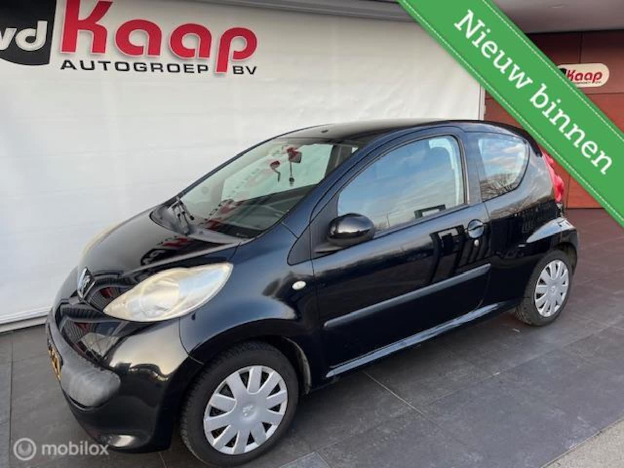 Peugeot 107 - 1.0-12V XS Urban Move 1.0-12V XS Urban Move - AutoWereld.nl