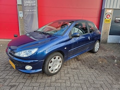 Peugeot 206 - 1.4-16V Air-line 3