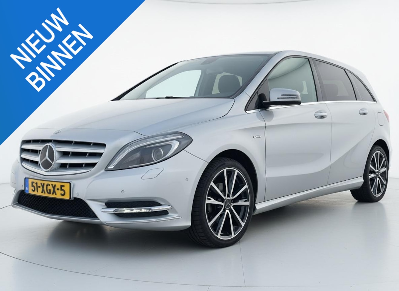 Mercedes-Benz B-klasse - 180 Ambition AIRCO CRUISE TREKHAAK NAV PDC - AutoWereld.nl