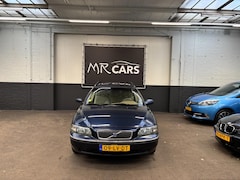 Volvo V70 - 2.5 T Comfort Line Airco/Leder/Cruise Control