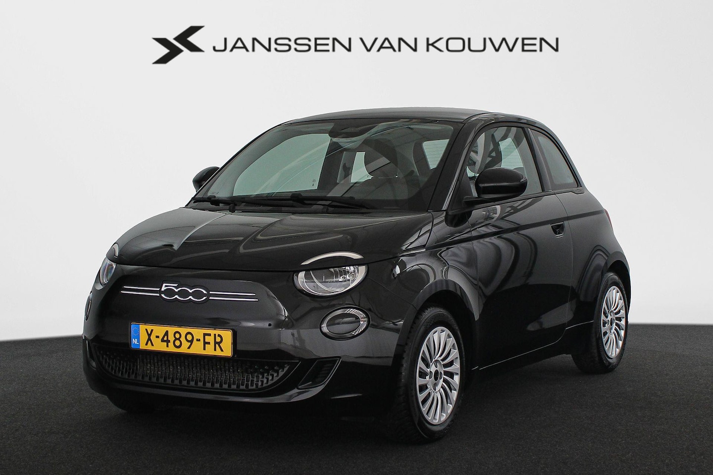 Fiat 500 - Urban 42 kWh Carplay Cruise control LED - AutoWereld.nl