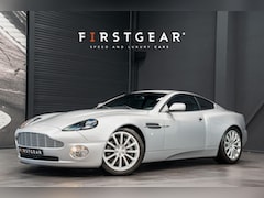 Aston Martin V12 Vanquish - 5.9 *1300 km (nieuwstaat) / Sportstoelen (elektr.) / Stoelverwarming / Autom. klimaatregel