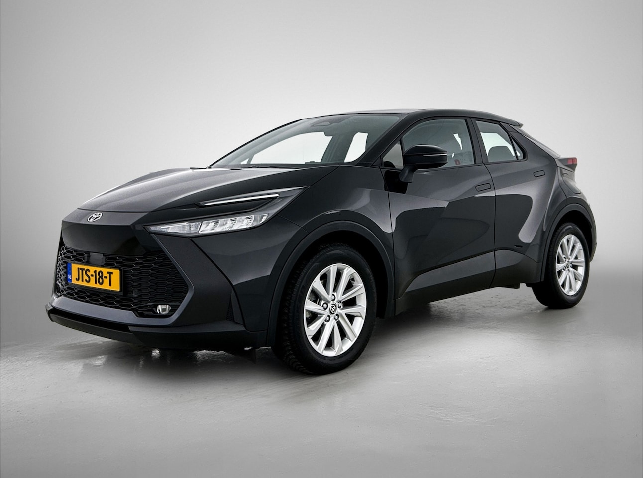Toyota C-HR - 1.8 Hybrid 140 First Edition - AutoWereld.nl