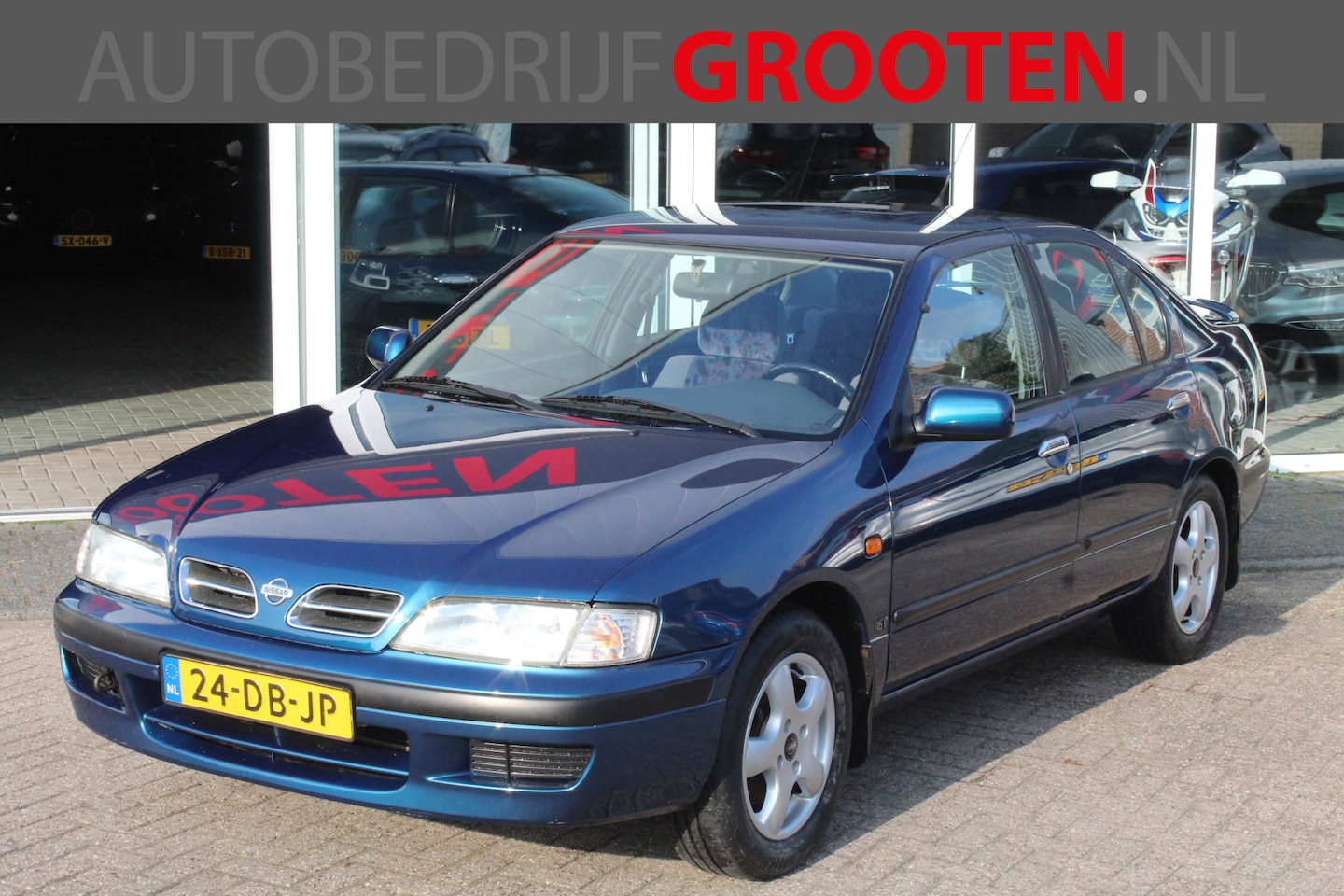 Nissan Primera - 1.6 GX//Zeer nette auto//Airco//Trekhaak! - AutoWereld.nl
