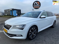 Skoda Superb Combi - 2015 * 1.4 TSI ACT Style Business *DEALER ONDERHOUDEN* *APK* KM NAP