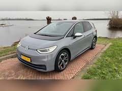 Volkswagen ID.3 - First Max