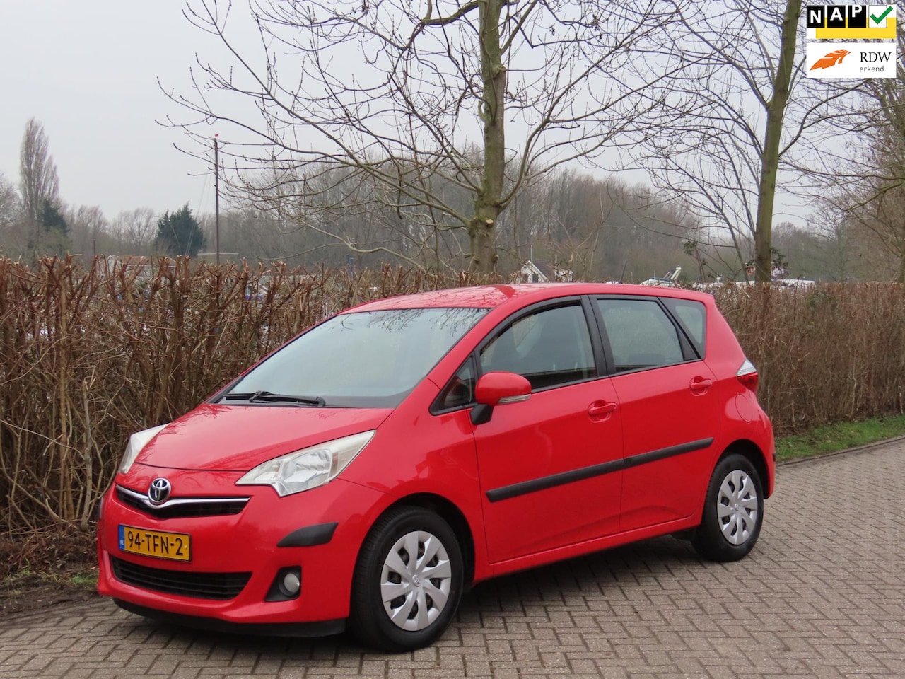 Toyota Verso S - 1.3 VVT-i Aspiration *Camera *Trekhaak *Dealer Onderhouden - AutoWereld.nl