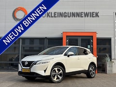 Nissan Qashqai - 1.3 MHEV Xtronic N-Connecta / Allseason Banden / Trekhaak / Head-Up Display / AndroidAuto