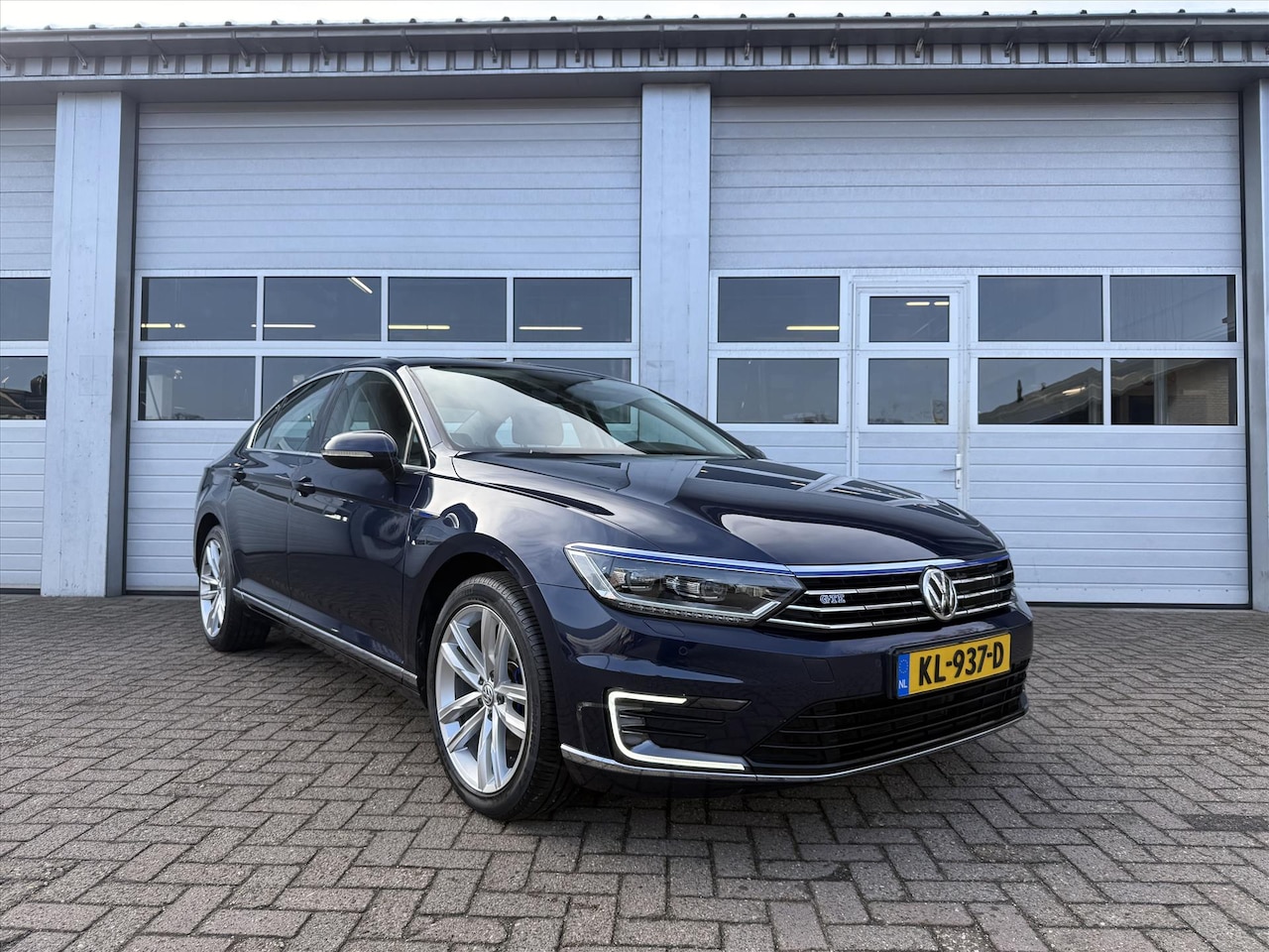 Volkswagen Passat - 1.4 TSI 160KW GTE PHEV DSG6 - AutoWereld.nl