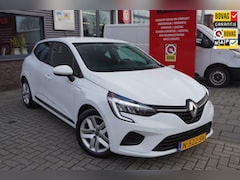 Renault Clio - 1.0 TCe Zen / Cruise control / Bluetooth / DAB / Navi / NAP