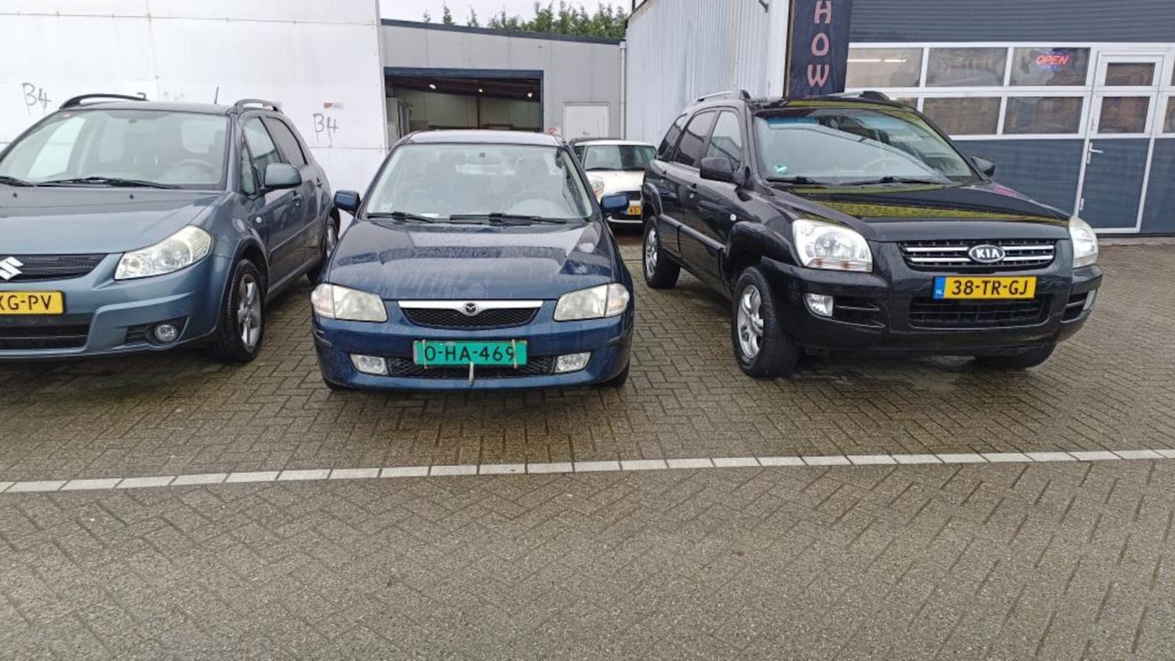 Mazda 323 - 1.5i GLS 1.5i GLS - AutoWereld.nl