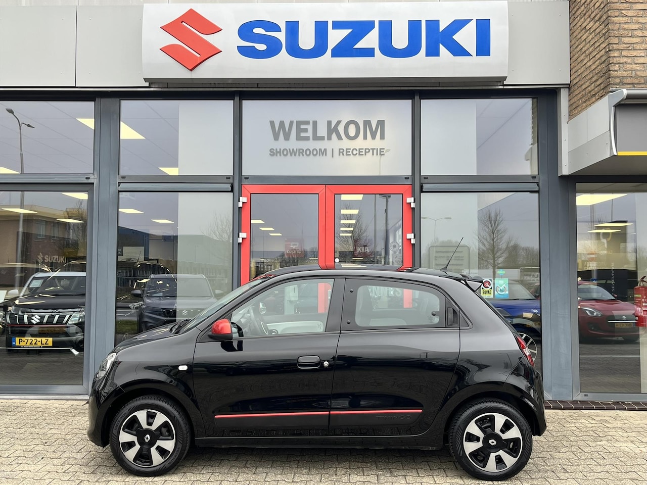 Renault Twingo - 1.0 SCe Collection 1.0 SCe 70pk Collection (RIJKLAARPRIJS) - AutoWereld.nl