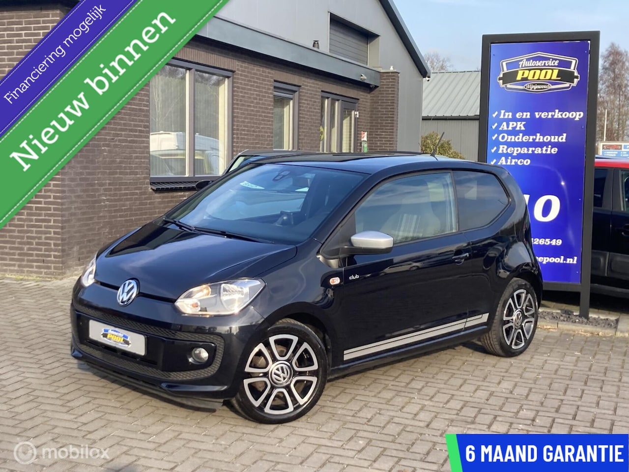 Volkswagen Up! - 1.0 BMT Club up! Cruise|A/C|Navi|stelverw - AutoWereld.nl