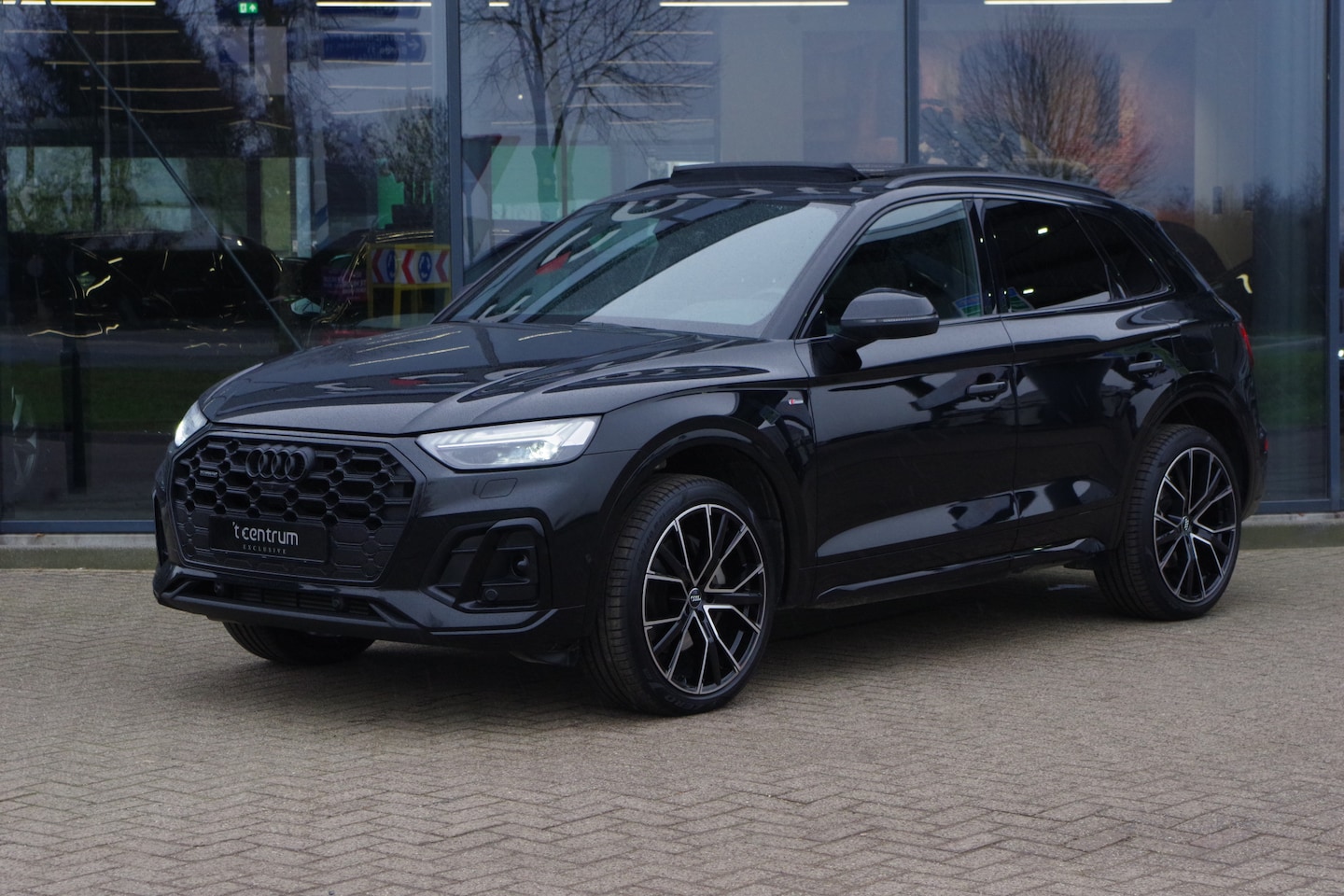Audi Q5 - 50 TFSI e Quattro 300 PK S-Line Edition Competition, Panoramadak, RS-Leder, Adap. Cruise C - AutoWereld.nl