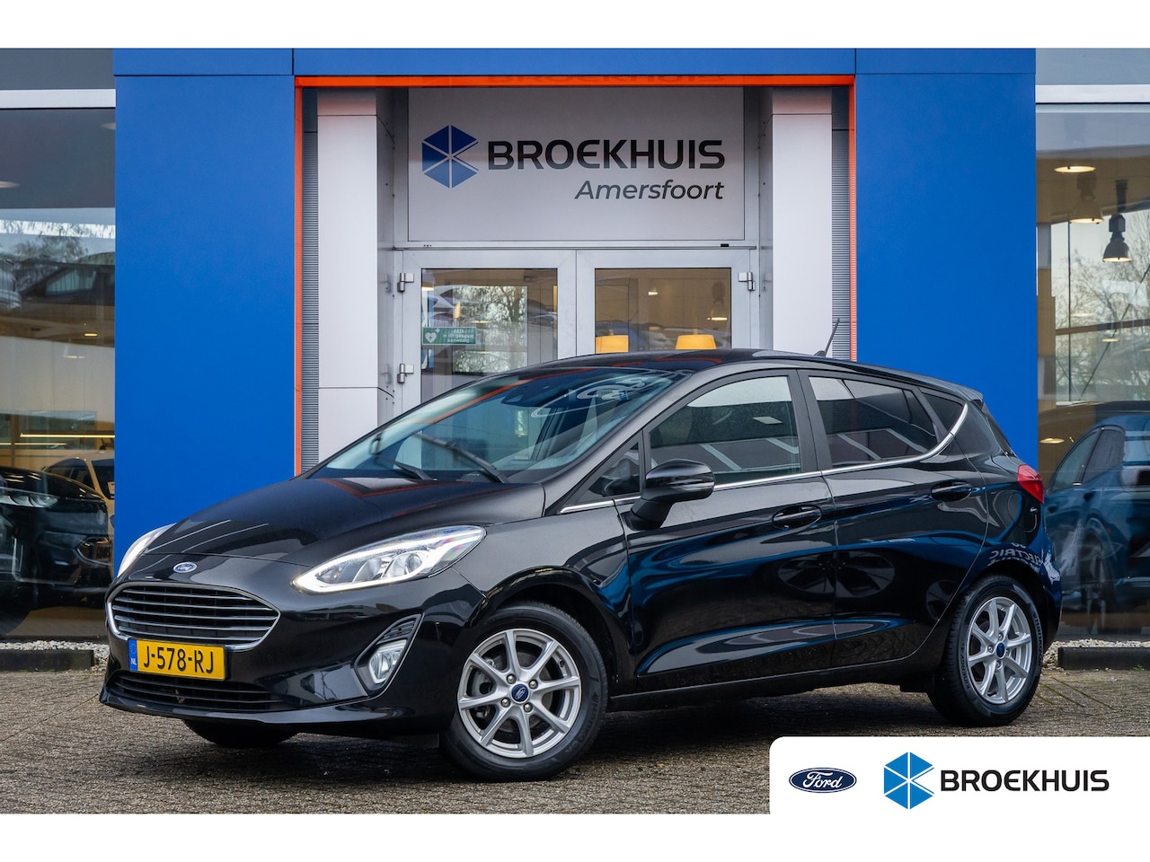 Ford Fiesta - 1.0 EcoBoost Titanium | Trekhaak | Stuur/stoel/voorruit verwarming | Apple Carplay/Android - AutoWereld.nl