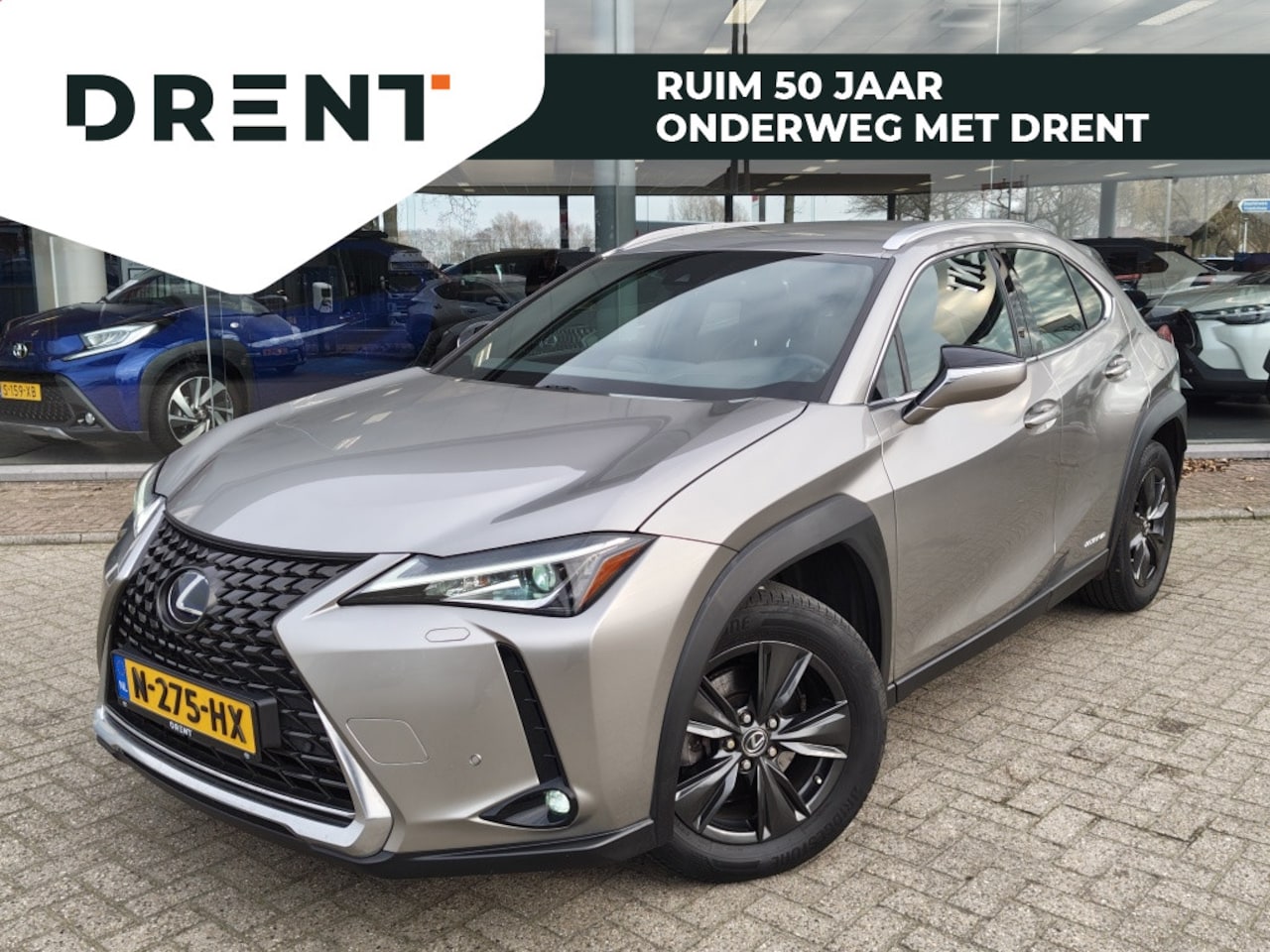 Lexus UX - 250h Luxury Line | Sensoren v/a | Stoel & Stuurverwarming | - AutoWereld.nl