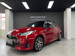 Toyota Yaris - 1.5 Hybrid Bi-Tone| Head-up | PDC | Cam| Cruise