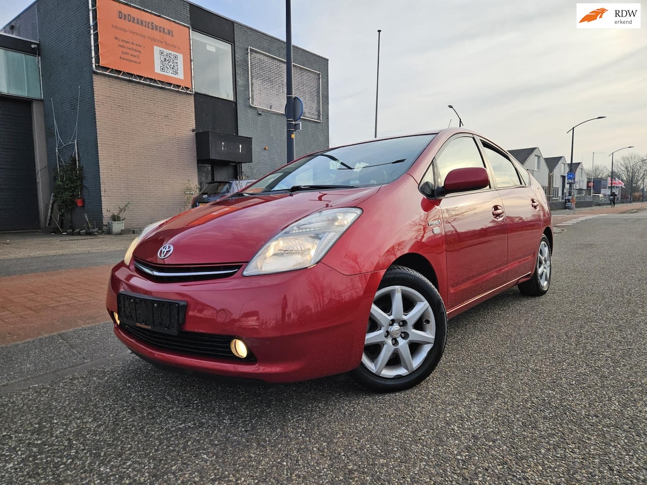 Toyota Prius - 1.5 VVT-i Business Edition GARANTIE - AutoWereld.nl