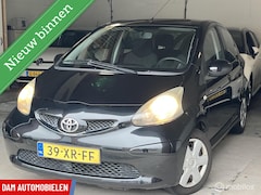 Toyota Aygo - 1.0-12V 138.396 KM NAP 5DEURS 1e eigenaar Dealer onderhouden