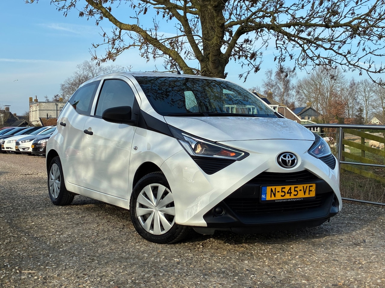 Toyota Aygo - 1.0 VVT-i x-fun | 5 deurs + Airco nu €8.975,-!! - AutoWereld.nl