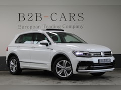 Volkswagen Tiguan - 2.0 TSI 4Motion R-line Panoramadak - Trekhaak