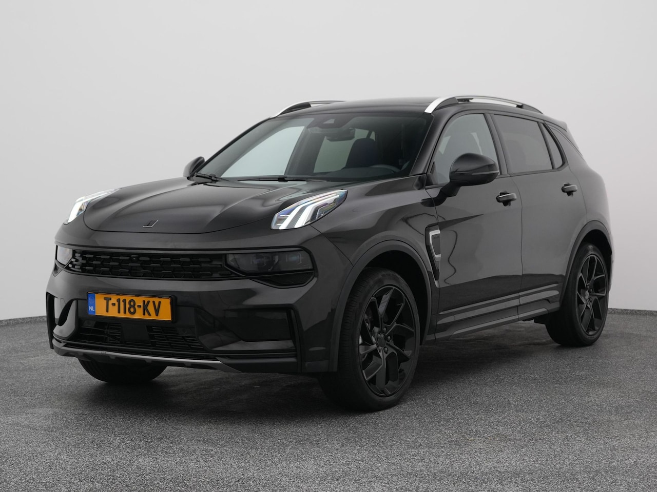 Lynk & Co 01 - 1.5 1.5 Plug-in Hybrid | 360° | BLACK | ZWARTE HEMEL | NLD AUTO - AutoWereld.nl