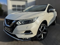 Nissan Qashqai - 1.2 Tekna 360 CAMERA / STOELVERW. / PANO / NAVI / PDC / TREKHAAK / HALF LEDER / CRUISE / E