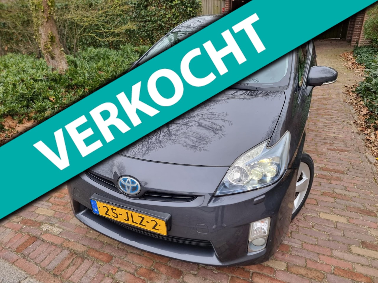 Toyota Prius - HYBRID 1.8 Executive Led Xenon/Leer/Park Assist - AutoWereld.nl
