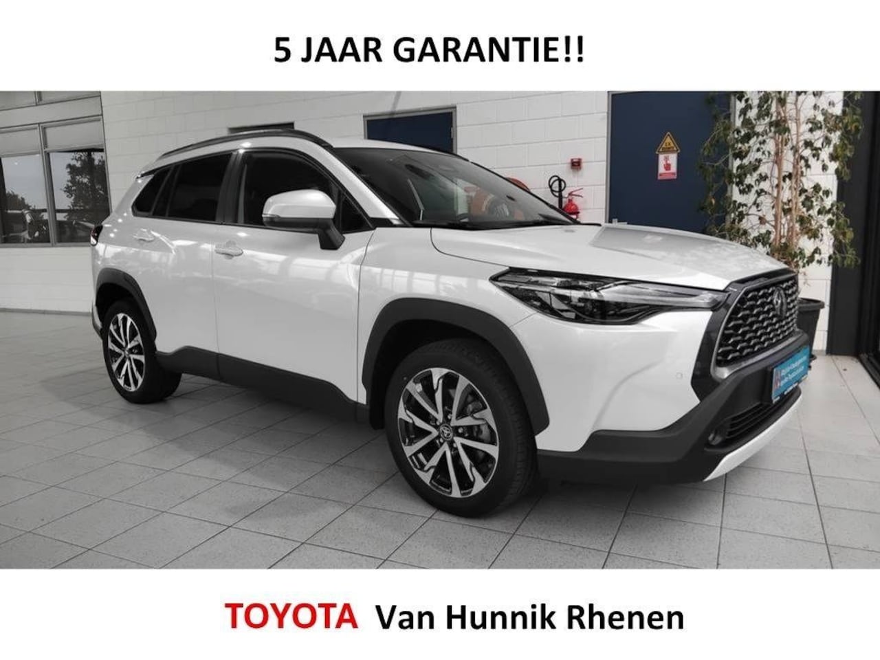 Toyota Corolla Cross - 1.8 Style | Parkeersens V+A | Stoel en stuur verw | Dodehoek | - AutoWereld.nl