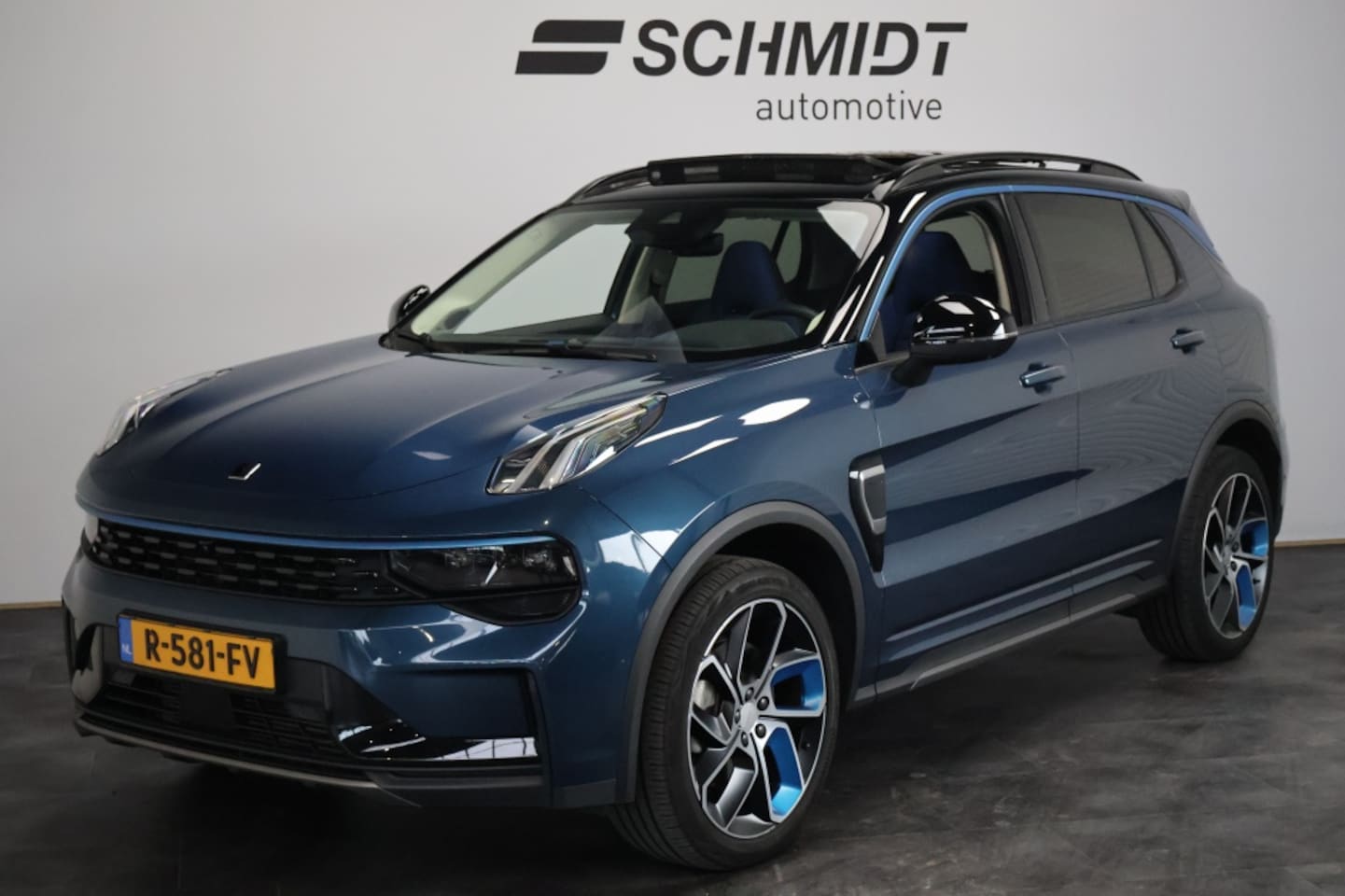 Lynk & Co 01 - 1.5 PHEV | Panoramadak | Navigatie | 360 Camera | LED - AutoWereld.nl