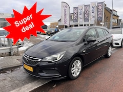 Opel Astra Sports Tourer - 1.0 Business+