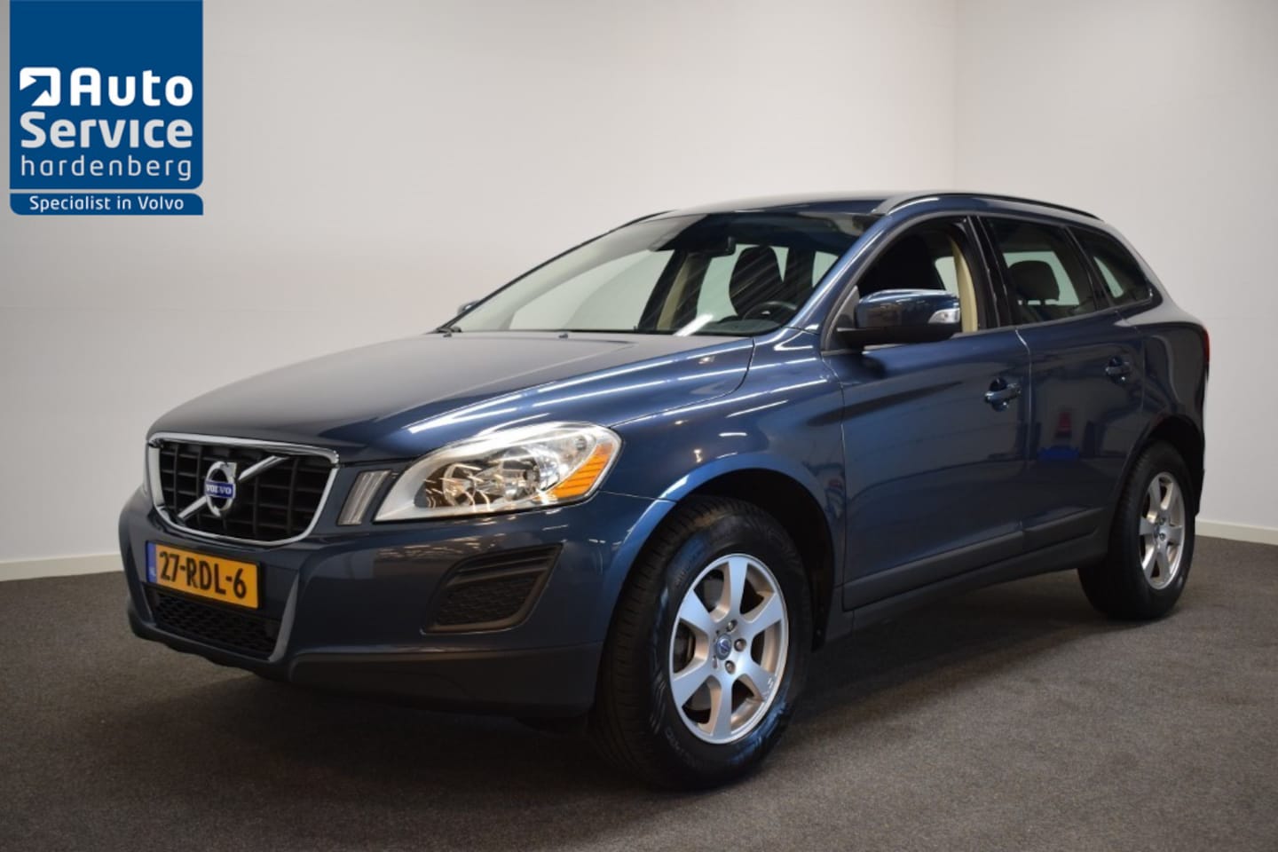 Volvo XC60 - 2.0T 203pk AUT6 Kinetic Trekhaak 1800kg/ Cruise/ Navi/ PDC - AutoWereld.nl
