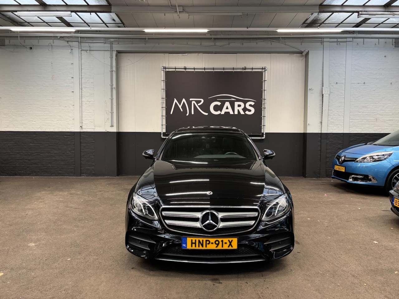 Mercedes-Benz E-klasse - 220 d Premium Plus AMG 360 Camera/Panodak - AutoWereld.nl