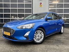 Ford Focus Wagon - 1.0 EcoBoost Hybrid Titanium X Business Stoelverw. trekhaak navi camera