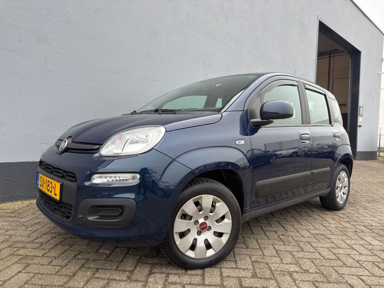 Fiat Panda - 0.9 TwinAir Popstar Automaat - Airco - AutoWereld.nl