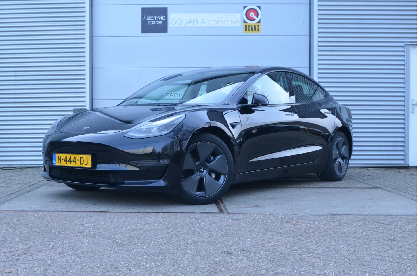 Tesla Model 3 - Long Range RWD Long Range AWD 75 kWh AutoPilot3.0 - AutoWereld.nl