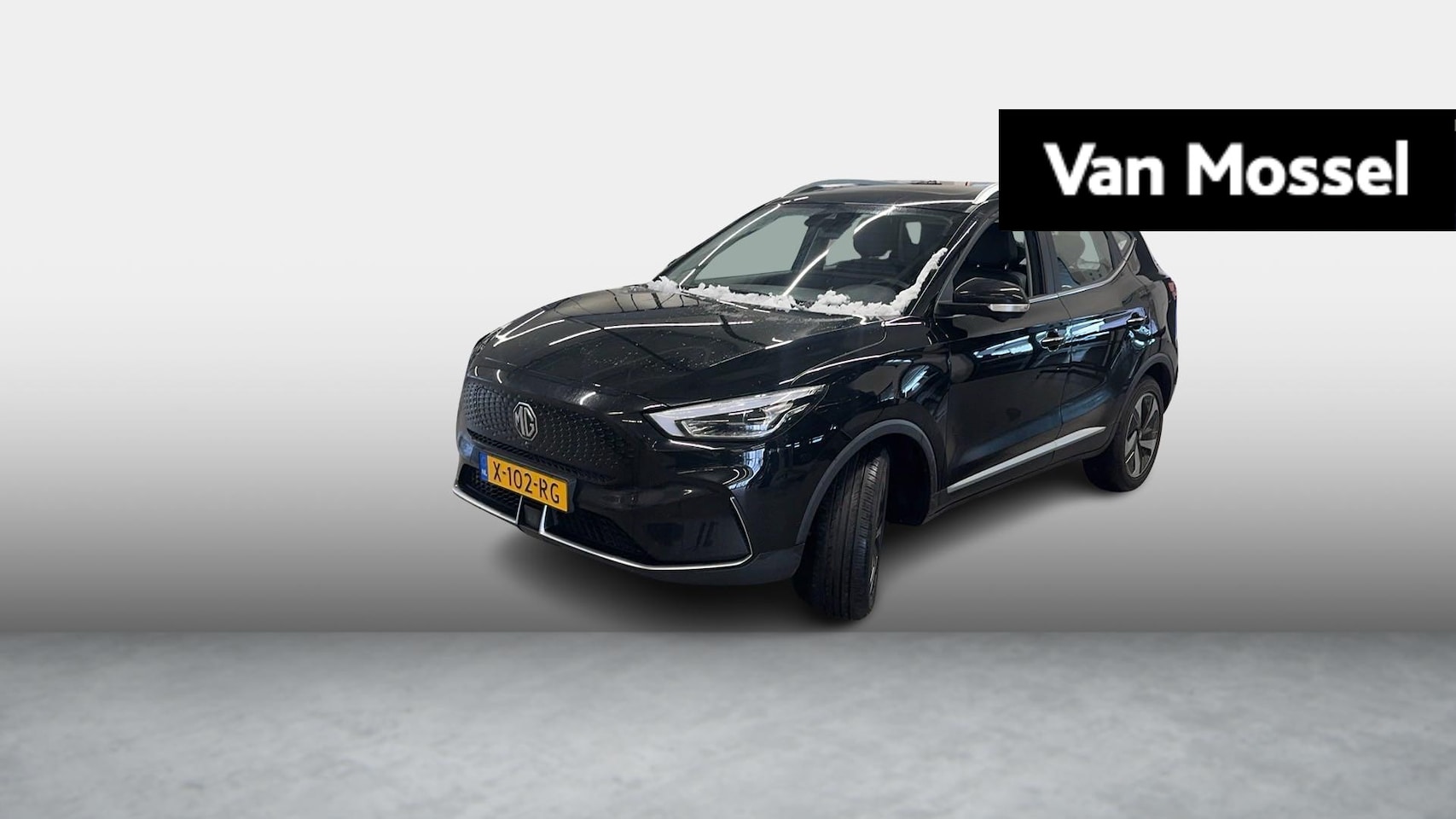 MG ZS - EV Long Range Luxury 70 kWh | WLTP 440 KM | Panorama/ Schuifkantel Dak | 17"LMV | 360 Cam - AutoWereld.nl