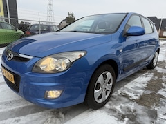 Hyundai i30 - 1.4i Blue Dynamic Airco