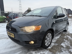 Mitsubishi Colt - 1.5 Intense Airco Cruise Control
