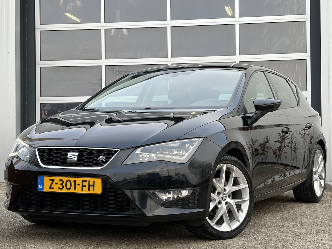 SEAT Leon - 1.4 TSI FR 122pk | Audio-navigatiesysteem | Bluetooth | Cruise control | LED koplampen | L - AutoWereld.nl