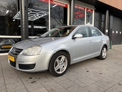 Volkswagen Jetta - 1.4 TSI Comfortline Business
