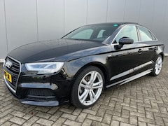 Audi A3 Limousine - 40 TFSI quattro Advance Sport